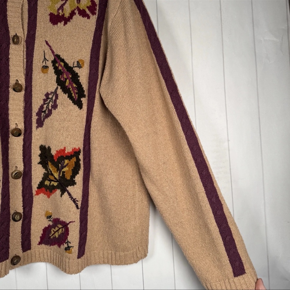 VTG Lucia Embroidered Button Cardigan Autumn Fall Sweater Modest Granny L - Picture 3 of 9